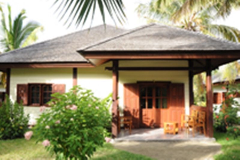 Le Domaine Des Pierres Hotel Saint Pierre Exterior photo